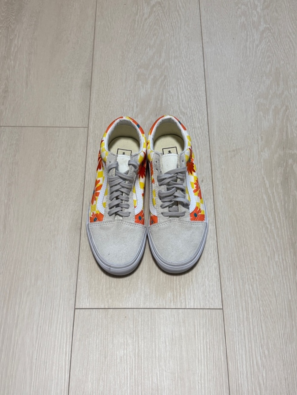 Vans Floral Low-Top Sneakers in Cream, Orange & Yellow